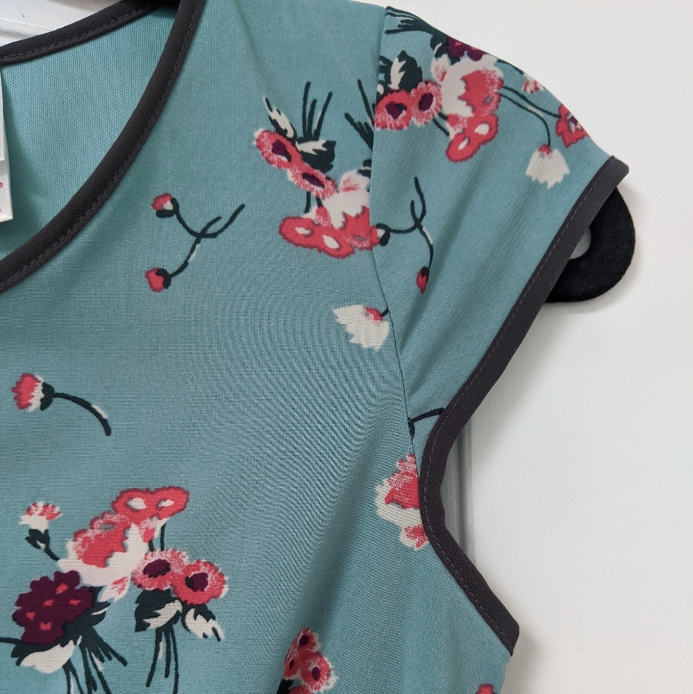 Xhilaration // Turquoise Floral Print Dress - Picture 3 of 10